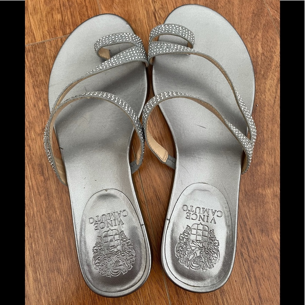 New Vince Camuto Slide on Sandals.